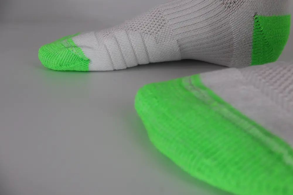 Chaussettes basket up time blanc vert 4